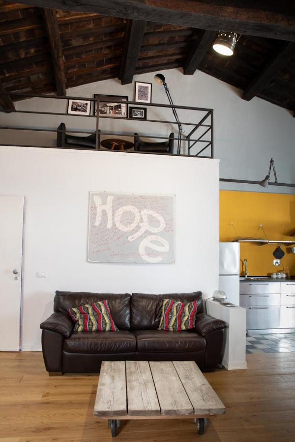 Loft Nel Borgo Apartment Bracciano  Bagian luar foto