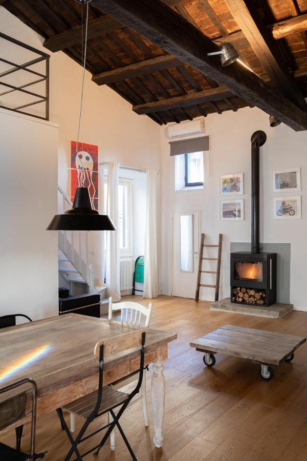 Loft Nel Borgo Apartment Bracciano  Bagian luar foto