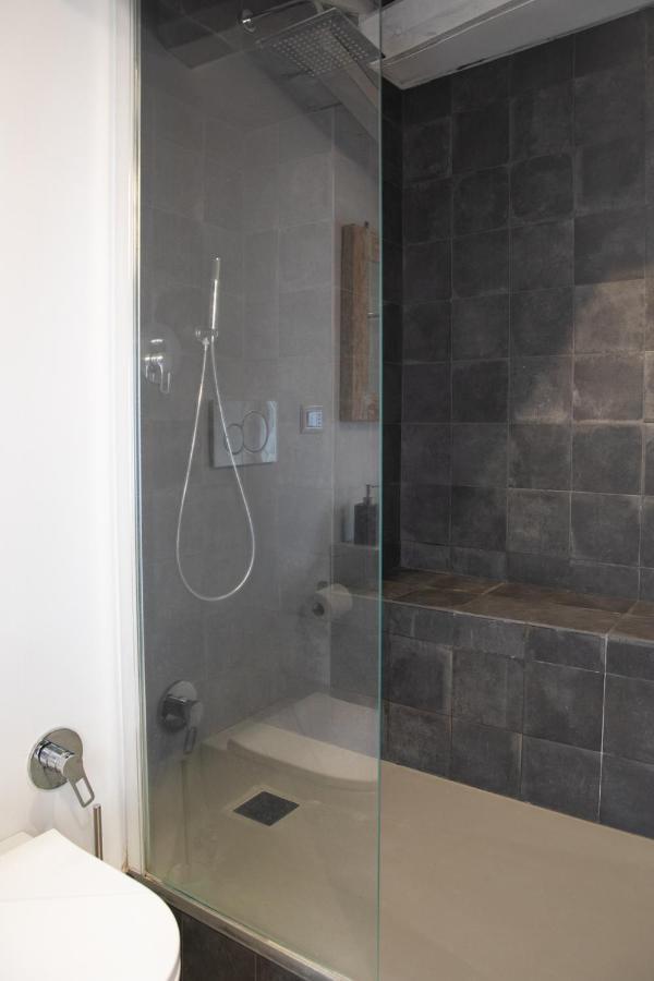 Loft Nel Borgo Apartment Bracciano  Bagian luar foto